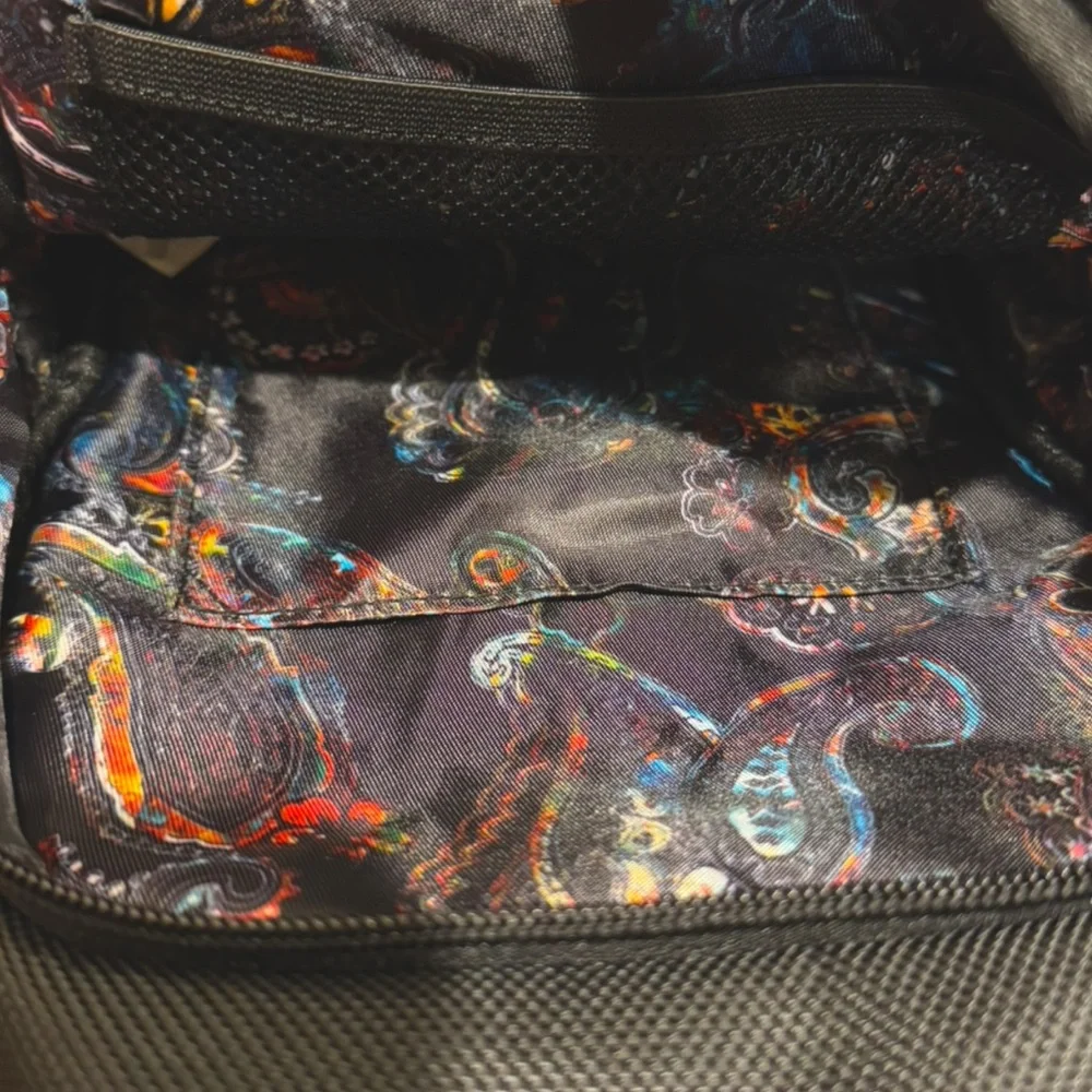 Robert Graham Black Crossbody Sling Bag (NWT)